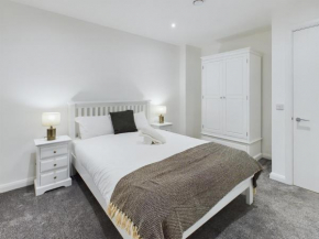 Stunning modern 1 bed apartment
